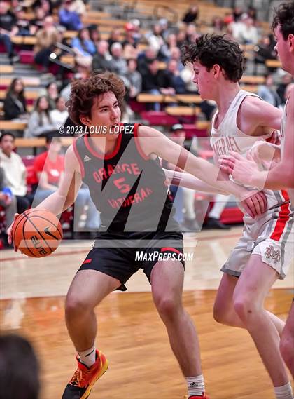 Thumbnail 3 in Orange Lutheran @ Mater Dei (Nike Extravaganza) photogallery.