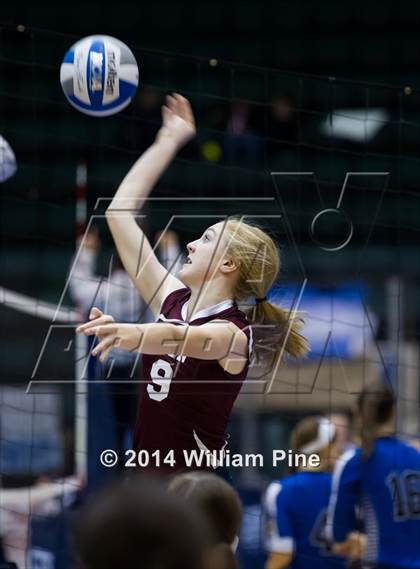 Thumbnail 2 in Eden vs. Mattituck (NYSPHSAA Class C Pool Play) photogallery.