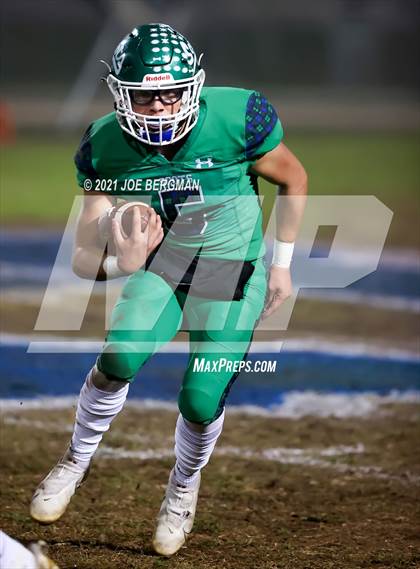 Thumbnail 1 in Mendota @ Highland (CIF-CS D4 Semifinal) photogallery.