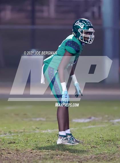 Thumbnail 1 in Mendota @ Highland (CIF-CS D4 Semifinal) photogallery.