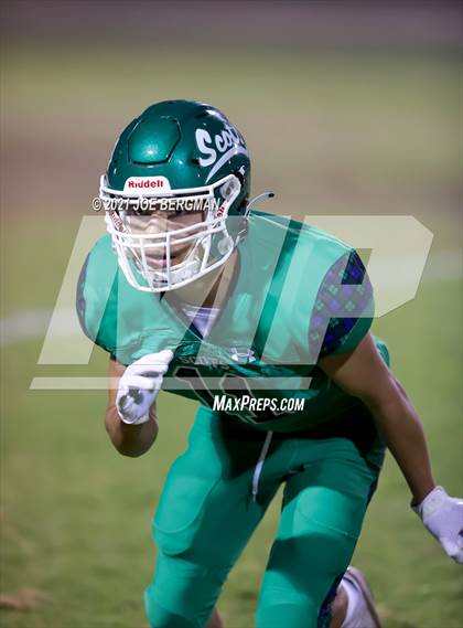 Thumbnail 1 in Mendota @ Highland (CIF-CS D4 Semifinal) photogallery.