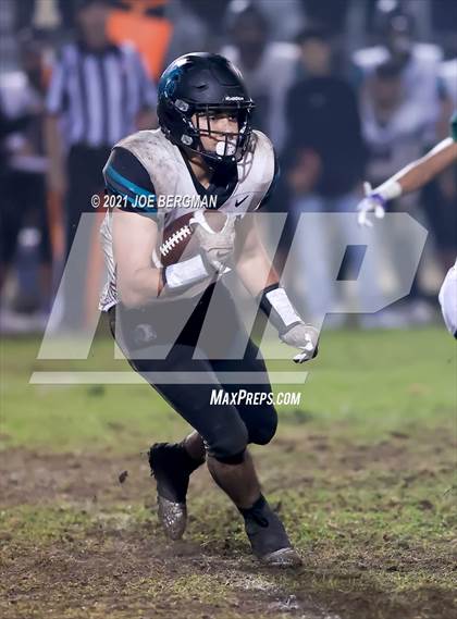 Thumbnail 2 in Mendota @ Highland (CIF-CS D4 Semifinal) photogallery.