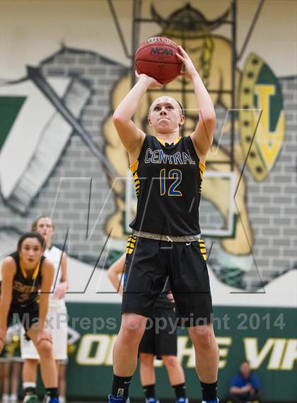Thumbnail 3 in Central @ Loudoun Valley (Conference 28 Final) photogallery.