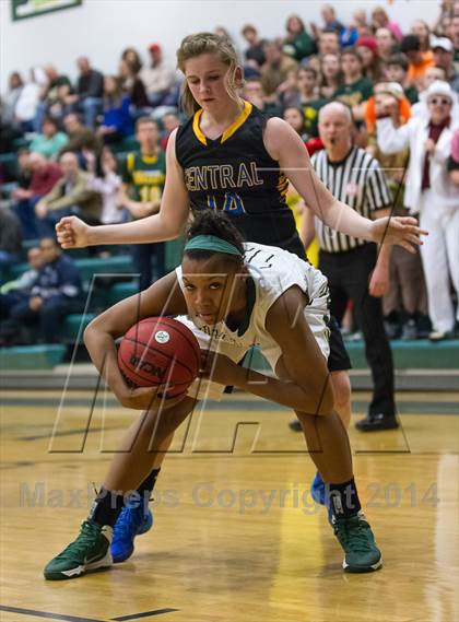 Thumbnail 1 in Central @ Loudoun Valley (Conference 28 Final) photogallery.