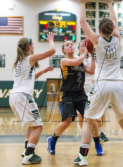 Thumbnail 2 in Central @ Loudoun Valley (Conference 28 Final) photogallery.