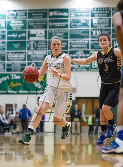Thumbnail 3 in Central @ Loudoun Valley (Conference 28 Final) photogallery.