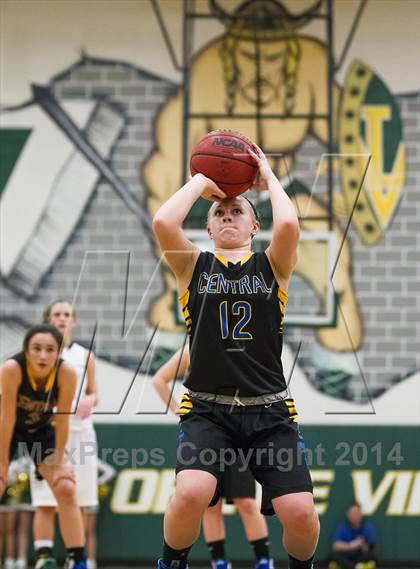 Thumbnail 2 in Central @ Loudoun Valley (Conference 28 Final) photogallery.