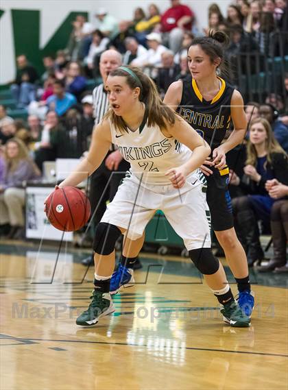Thumbnail 2 in Central @ Loudoun Valley (Conference 28 Final) photogallery.