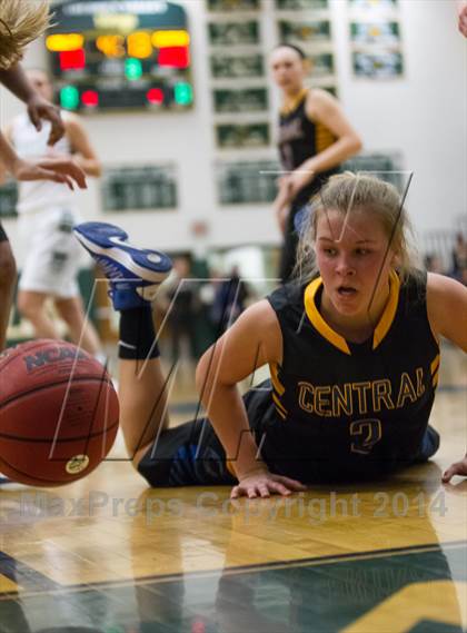 Thumbnail 2 in Central @ Loudoun Valley (Conference 28 Final) photogallery.