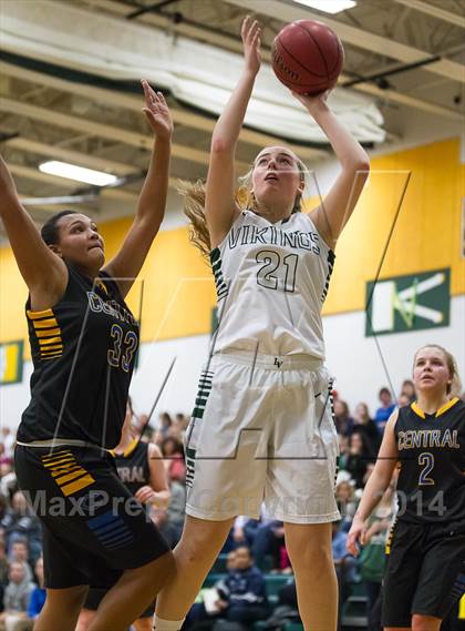 Thumbnail 2 in Central @ Loudoun Valley (Conference 28 Final) photogallery.