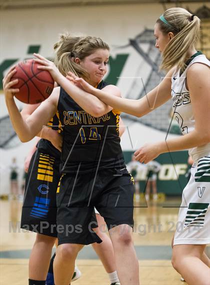 Thumbnail 1 in Central @ Loudoun Valley (Conference 28 Final) photogallery.