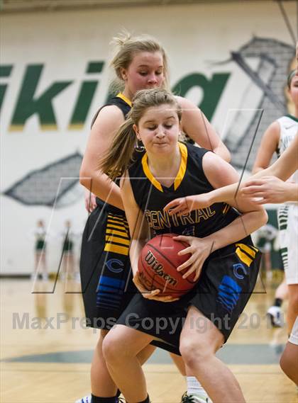 Thumbnail 3 in Central @ Loudoun Valley (Conference 28 Final) photogallery.