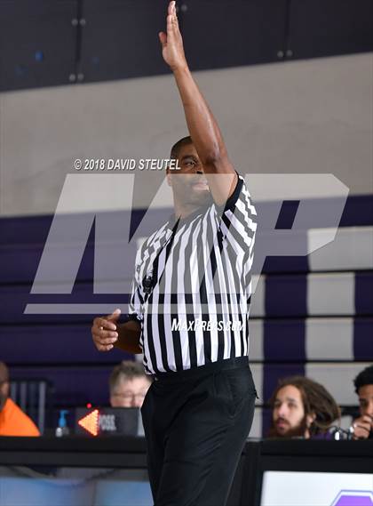 Thumbnail 1 in Christian Brothers vs. Bullard (St. Hope Elite Classic) photogallery.