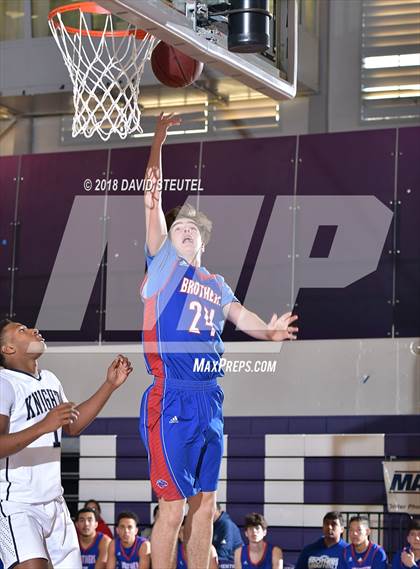 Thumbnail 3 in Christian Brothers vs. Bullard (St. Hope Elite Classic) photogallery.