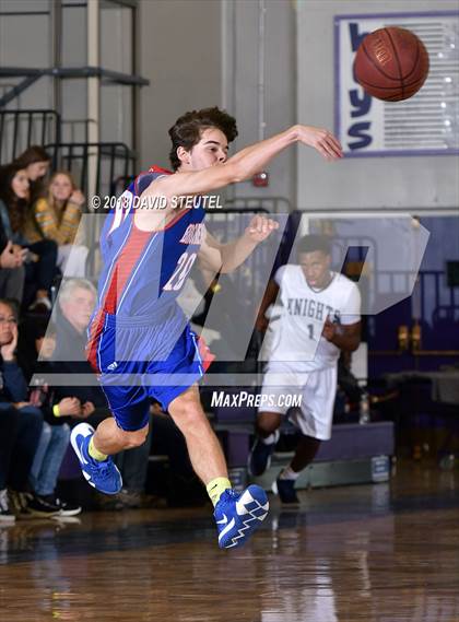 Thumbnail 2 in Christian Brothers vs. Bullard (St. Hope Elite Classic) photogallery.