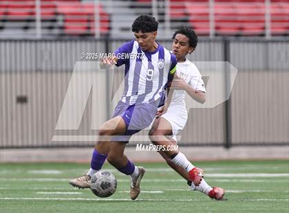 Thumbnail 2 in Whitney vs. Cathedral (SoCal College Showcase) photogallery.