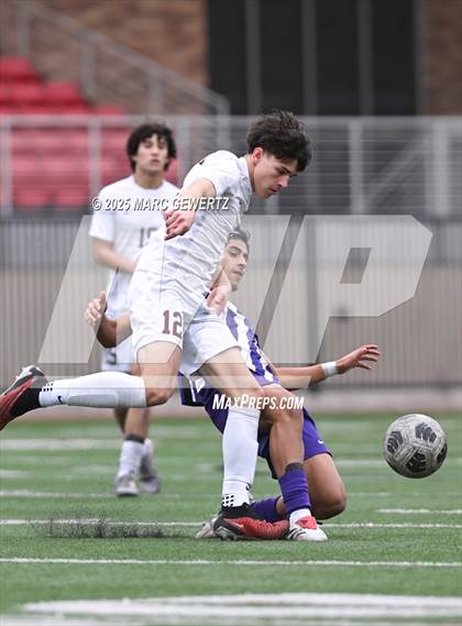 Thumbnail 3 in Whitney vs. Cathedral (SoCal College Showcase) photogallery.