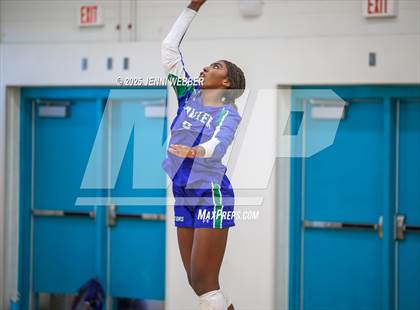 Thumbnail 1 in Mater Dei vs. Xavier College Prep (Durango Fall Classic) photogallery.