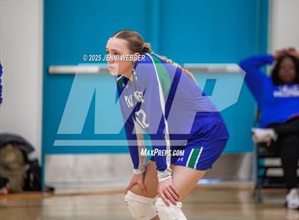 Thumbnail 3 in Mater Dei vs. Xavier College Prep (Durango Fall Classic) photogallery.