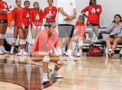 Thumbnail 2 in Mater Dei vs. Xavier College Prep (Durango Fall Classic) photogallery.
