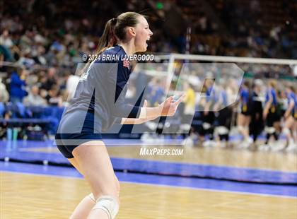 Thumbnail 1 in Pine Creek vs. Loveland (CHSAA 5A Round 1) photogallery.
