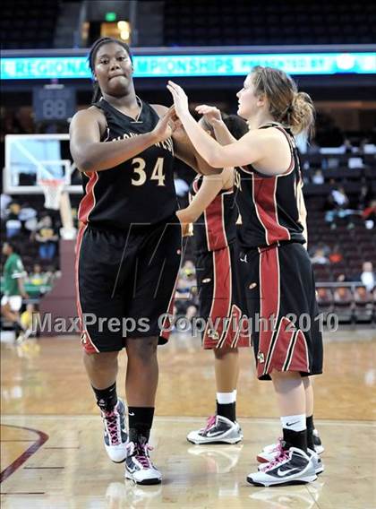 Thumbnail 3 in Clovis West vs. Poly (CIF SoCal D1 Final) photogallery.