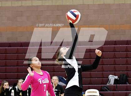 Thumbnail 3 in Clark vs. Faith Lutheran photogallery.