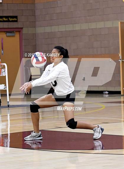 Thumbnail 3 in Clark vs. Faith Lutheran photogallery.