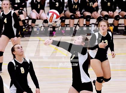 Thumbnail 3 in Clark vs. Faith Lutheran photogallery.