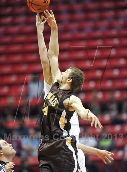 Thumbnail 2 in El Camino vs. Mission Hills (CIF SDS D1 Final) photogallery.