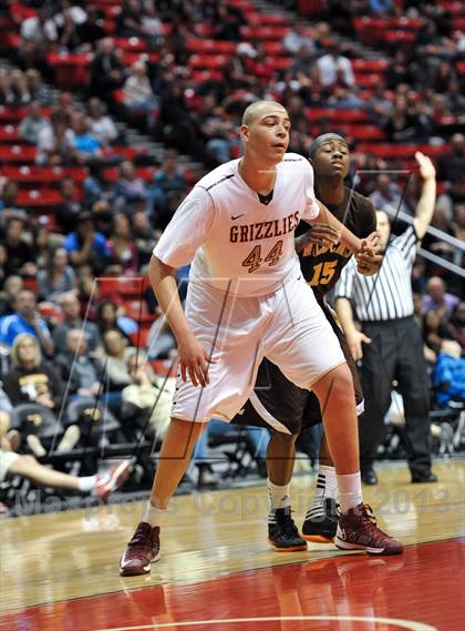 Thumbnail 1 in El Camino vs. Mission Hills (CIF SDS D1 Final) photogallery.