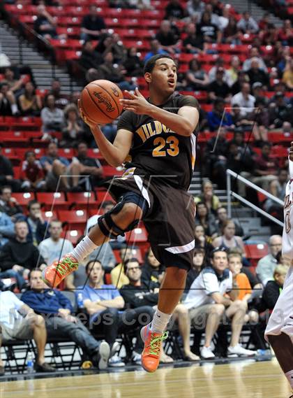 Thumbnail 3 in El Camino vs. Mission Hills (CIF SDS D1 Final) photogallery.