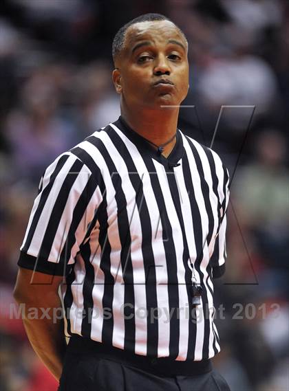 Thumbnail 1 in El Camino vs. Mission Hills (CIF SDS D1 Final) photogallery.