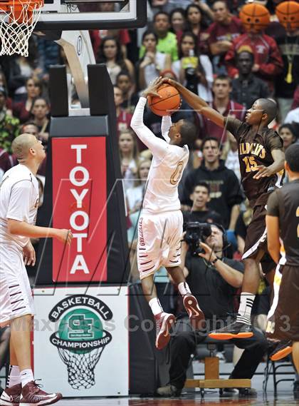 Thumbnail 2 in El Camino vs. Mission Hills (CIF SDS D1 Final) photogallery.