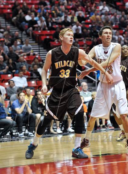 Thumbnail 2 in El Camino vs. Mission Hills (CIF SDS D1 Final) photogallery.