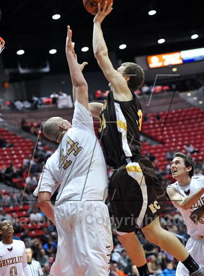 Thumbnail 1 in El Camino vs. Mission Hills (CIF SDS D1 Final) photogallery.
