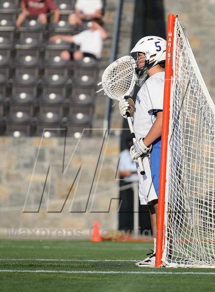 Thumbnail 2 in Bronxville vs. Shoreham-Wading River  (NYSPHSAA Class C Semifinal) photogallery.