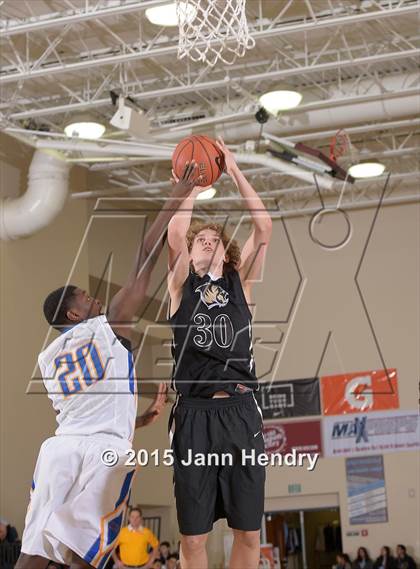 Thumbnail 2 in Bentonville @ King (MaxPreps Holiday Classic) photogallery.