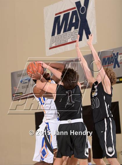 Thumbnail 2 in Bentonville @ King (MaxPreps Holiday Classic) photogallery.