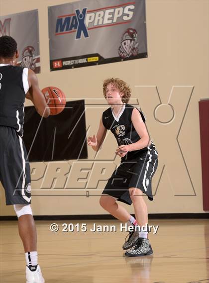 Thumbnail 3 in Bentonville @ King (MaxPreps Holiday Classic) photogallery.