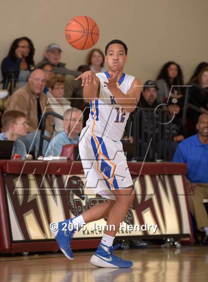 Thumbnail 3 in Bentonville @ King (MaxPreps Holiday Classic) photogallery.
