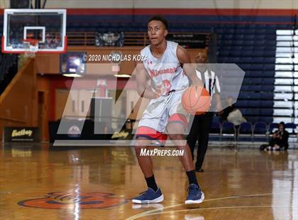 Thumbnail 2 in Miramar vs. Durango (Tarkanian Classic) photogallery.
