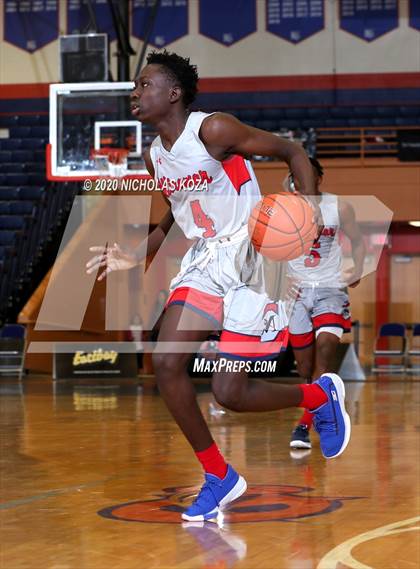 Thumbnail 2 in Miramar vs. Durango (Tarkanian Classic) photogallery.
