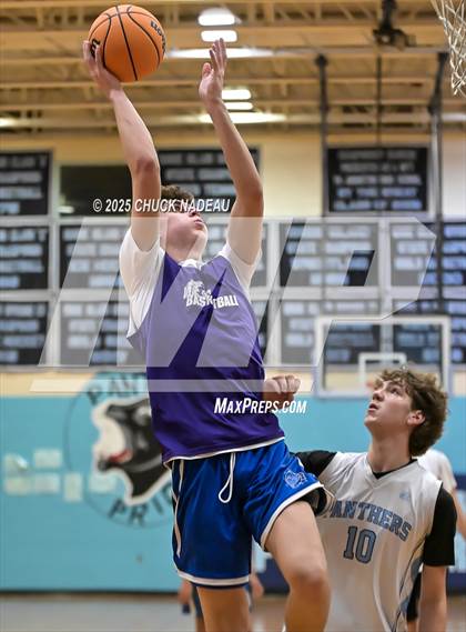 Thumbnail 1 in Mt. Hope @ Johnston (Scrimage) photogallery.