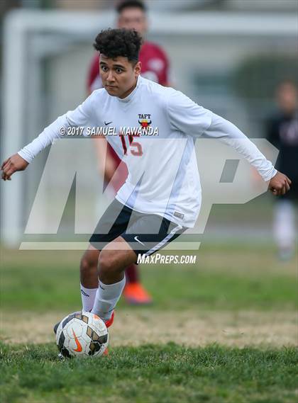 Thumbnail 3 in Taft vs Van Nuys (LA Invitational) photogallery.