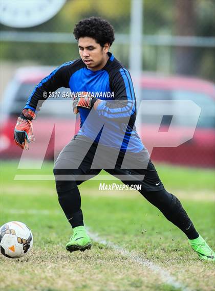 Thumbnail 2 in Taft vs Van Nuys (LA Invitational) photogallery.