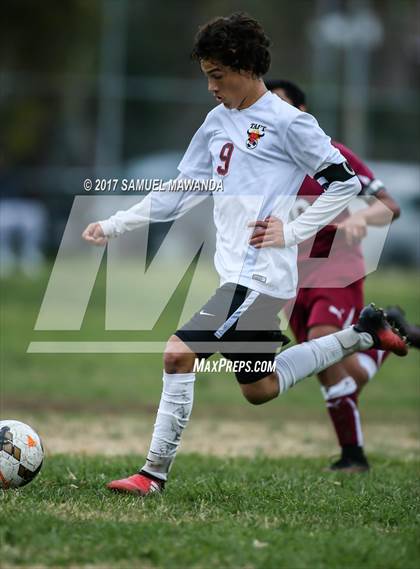 Thumbnail 2 in Taft vs Van Nuys (LA Invitational) photogallery.
