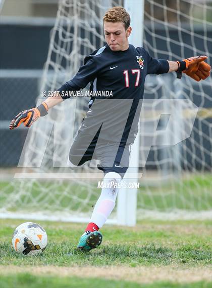 Thumbnail 3 in Taft vs Van Nuys (LA Invitational) photogallery.