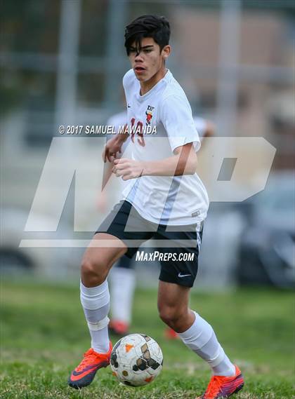 Thumbnail 2 in Taft vs Van Nuys (LA Invitational) photogallery.