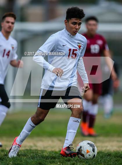 Thumbnail 1 in Taft vs Van Nuys (LA Invitational) photogallery.